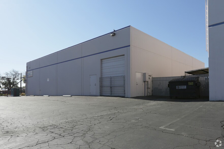 1255 W 9th St, Upland, CA for lease - Building Photo - Image 2 of 2