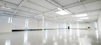 More details for Calver Rd, Warrington - Industrial for Lease