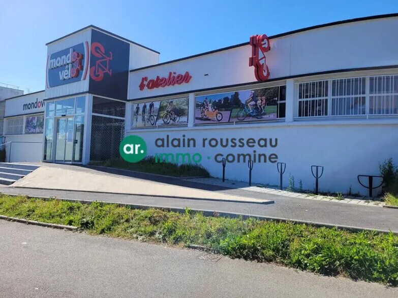 Commerce de détail dans Saint-Herblain à louer - Photo du bâtiment - Image 3 de 4