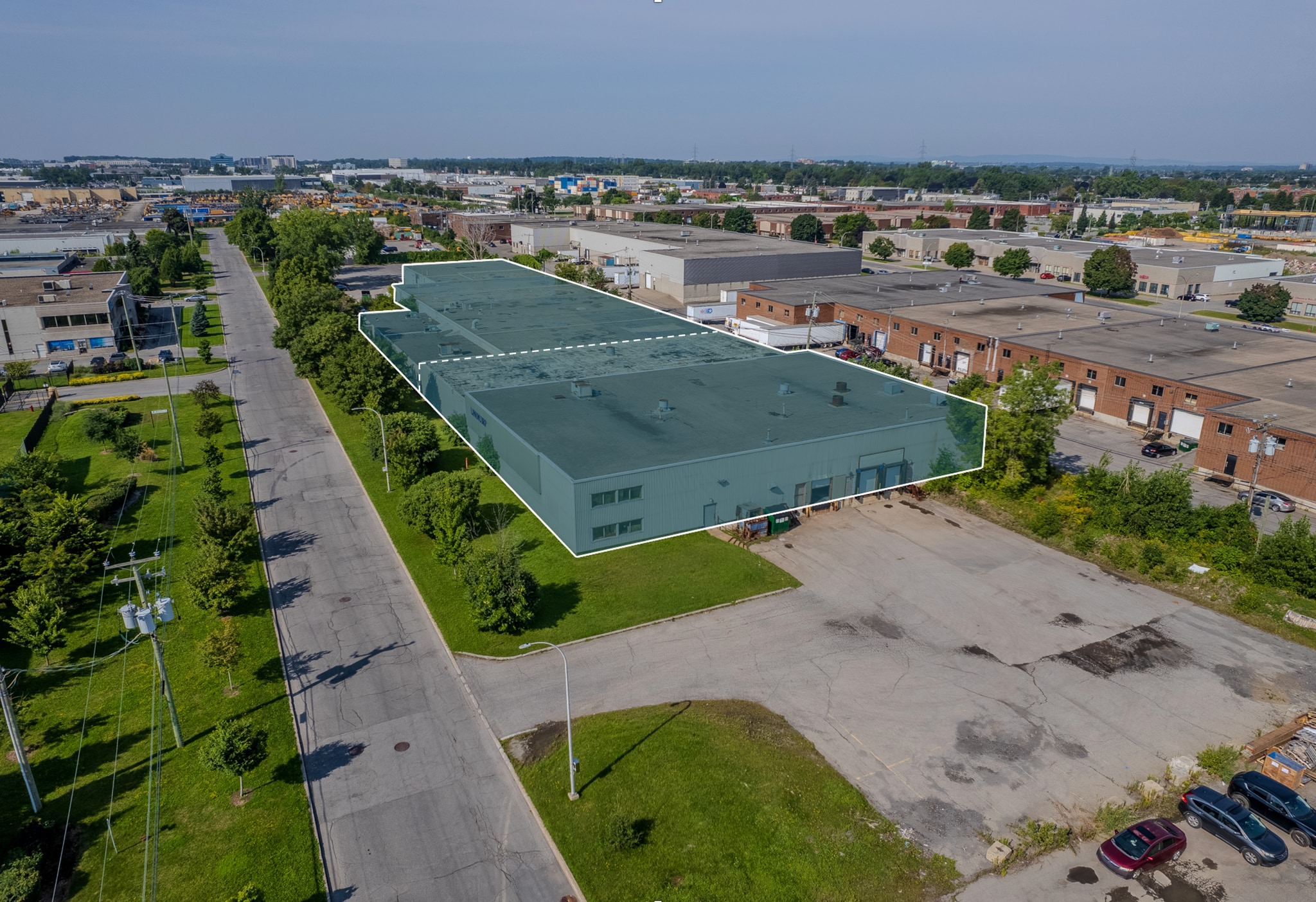 181 Av Oneida, Pointe-claire, QC à louer Aérien- Image 1 de 19