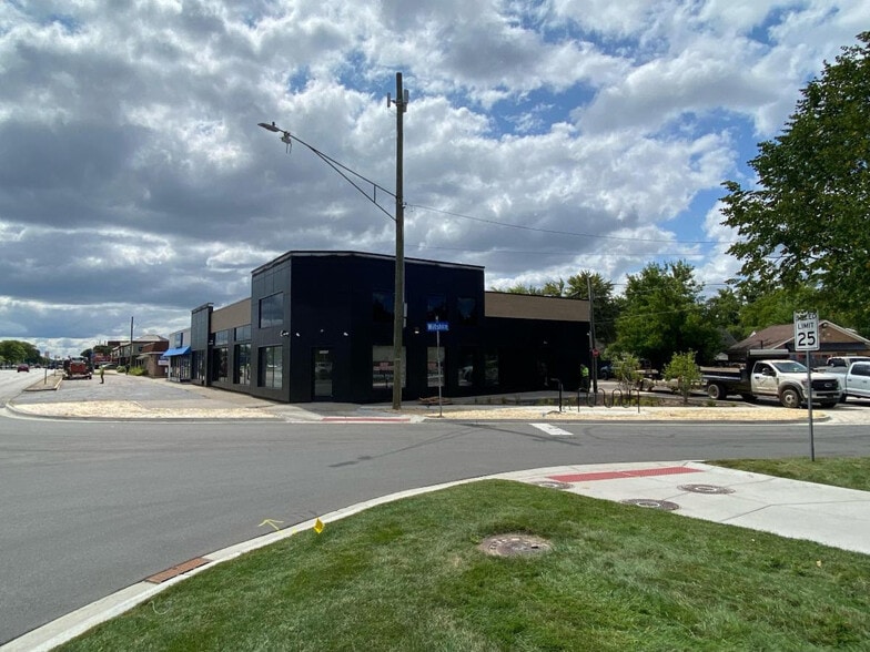 28531-28557 Woodward Ave, Berkley, MI for lease - Building Photo - Image 2 of 9
