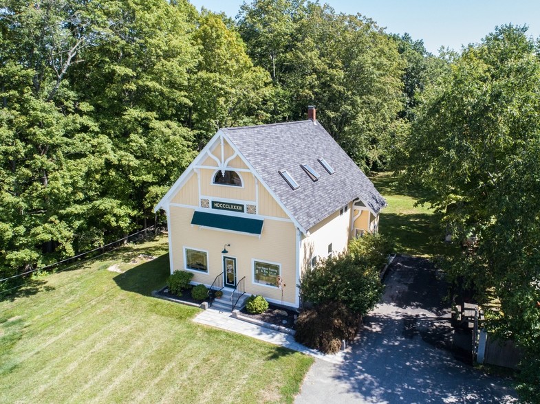 78 Portsmouth Ave, Stratham, NH à vendre - Photo du bâtiment - Image 1 de 1