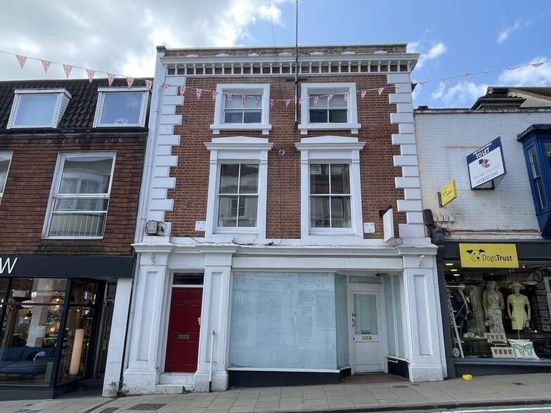 70 High St, Winchester for lease - Primary Photo - Image 1 of 2