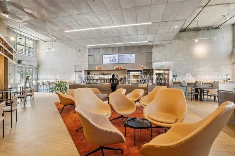 Bureau dans Puteaux à louer - Photo du bâtiment - Image 3 de 20