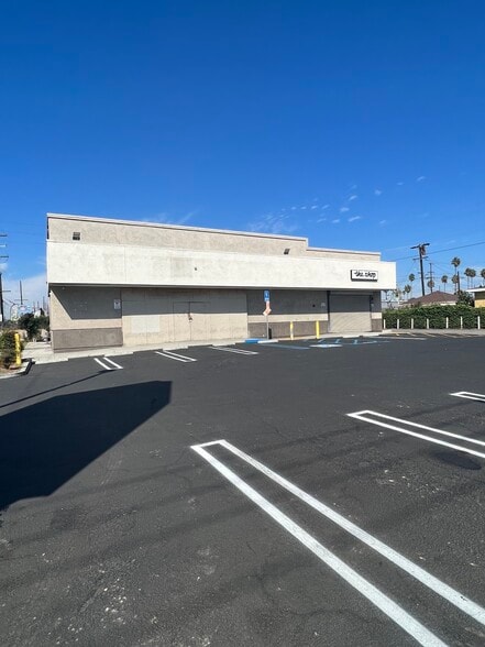 15228-15230 S Avalon Blvd, Compton, CA for lease - Building Photo - Image 3 of 10