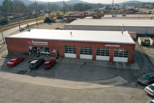 Plus de détails pour 100 Weatherly Rd SE, Huntsville, AL - Commerce de détail à vendre