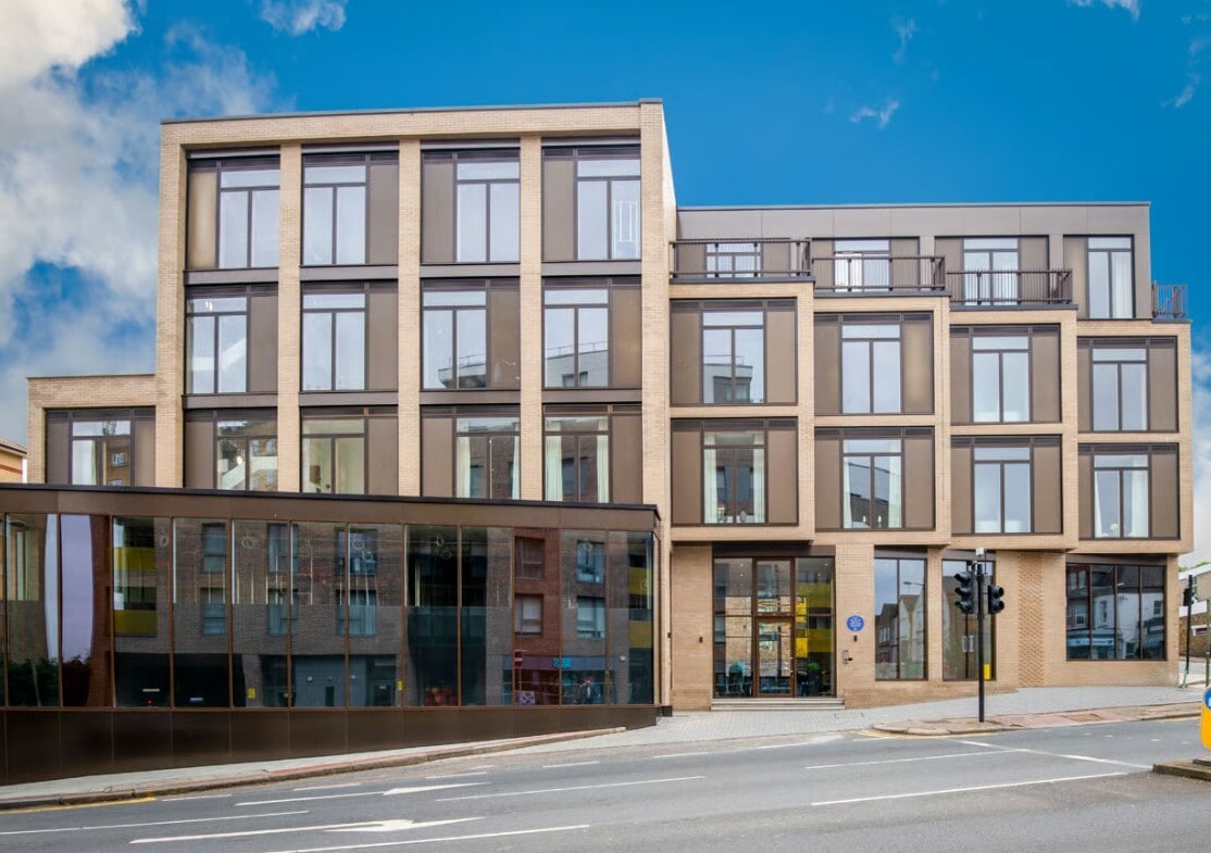 452-454 Finchley Rd, London for lease Building Photo- Image 1 of 8