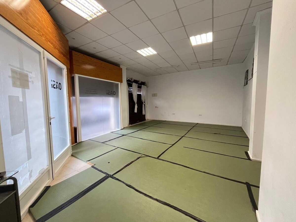 Alicante, ALI 03012 - Unité 1 - - Photo intérieure - Image 1 of 6