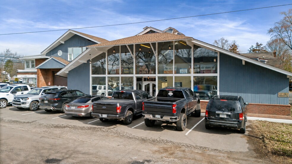 101 E Marshall St, Remington, VA à vendre - Photo du bâtiment - Image 2 de 72