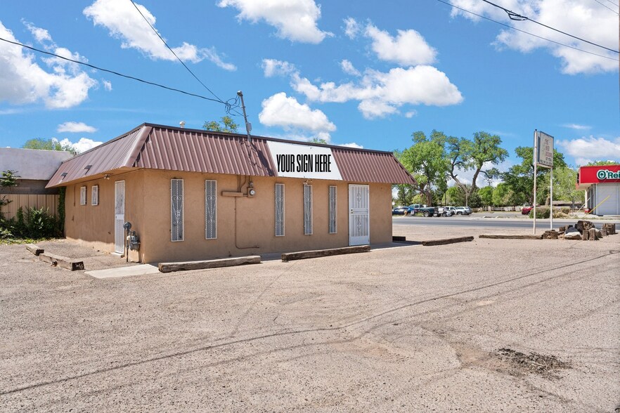 3600 Isleta Blvd SE, Albuquerque, NM à vendre - Photo du bâtiment - Image 1 de 16