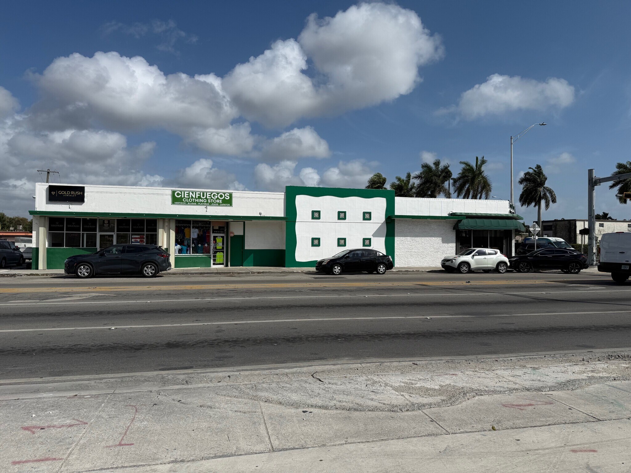 800-826 N Krome Ave, Homestead, FL à louer Photo du bâtiment- Image 1 de 6
