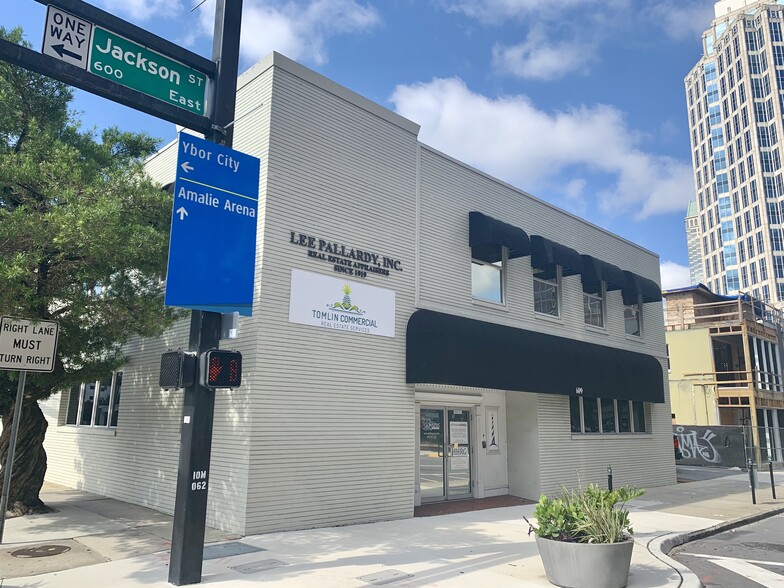 609 E Jackson St, Tampa, FL for lease - Building Photo - Image 1 of 12