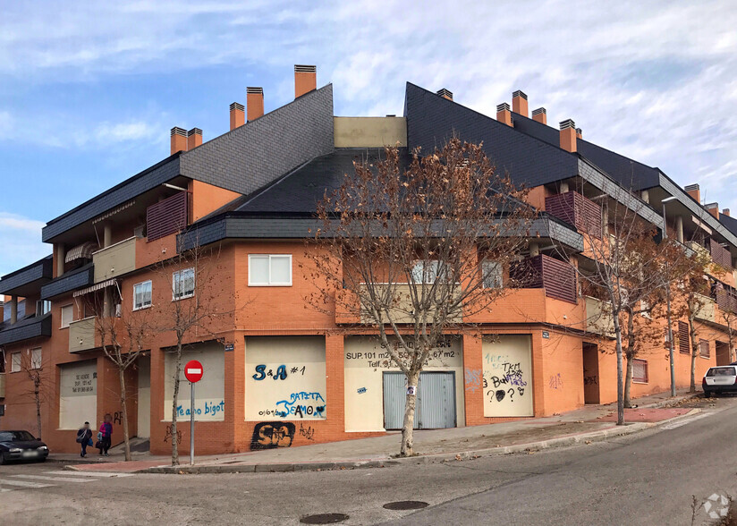 Multifamily in Villanueva del Pardillo, MAD for sale - Primary Photo - Image 1 of 2