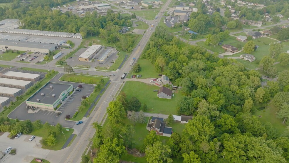 1225-1245 S US 42, Mason, OH à vendre - Vidéo sur l’inscription commerciale - Image 2 de 3