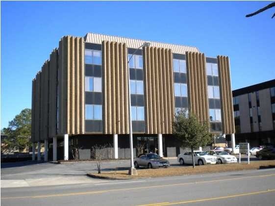 601 Bel Air Blvd, Mobile, AL à louer - Photo du bâtiment - Image 3 de 15