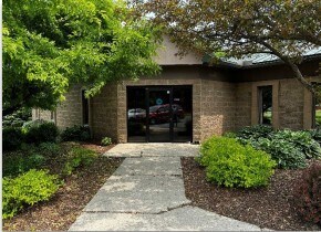 2434 Bishop Cir E, Dexter, MI à vendre - Photo du bâtiment - Image 1 de 11