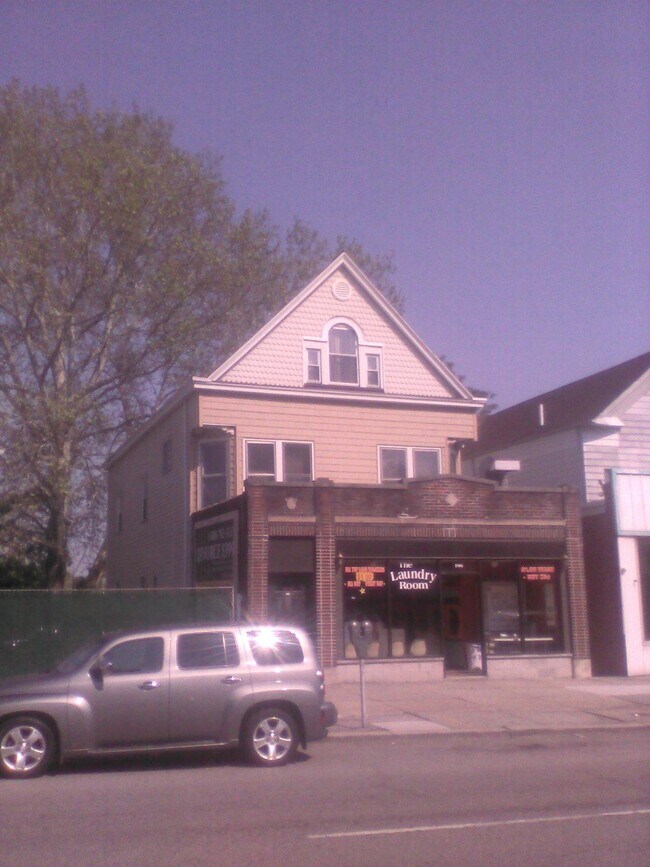 More details for 196 Washington, Belleville, NJ - Retail for Sale