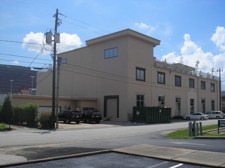 3303 Kirby Dr, Houston, TX for lease - Building Photo - Image 2 of 12