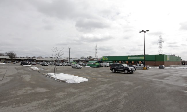 More details for 1505 Guelph Line, Burlington, ON - Retail for Lease