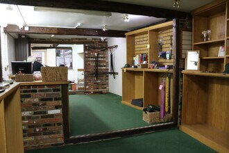 16 Market Pl, Ringwood for lease Interior Photo- Image 2 of 7