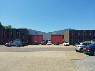 More details for Units 3 & 4, Bracknell Business Centre, Downmill Rd, Bracknell - Industrial for Lease