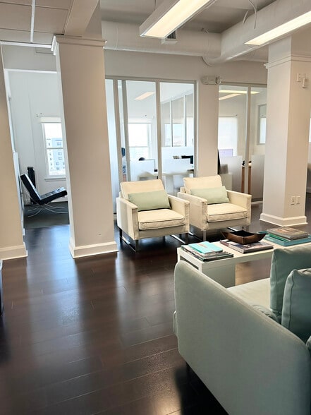 120 S Olive Ave, West Palm Beach, FL à vendre - Photo intérieure - Image 3 de 14