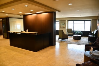 201 St. Charles Ave, New Orleans, LA for lease Interior Photo- Image 1 of 6