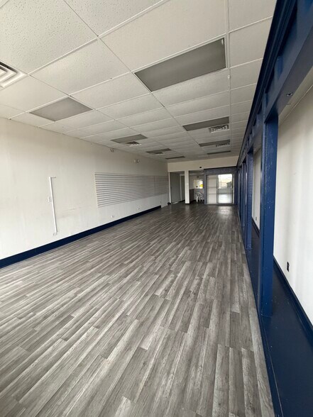 1551 Plainfield Rd, Joliet, IL à louer - Photo du bâtiment - Image 3 de 10