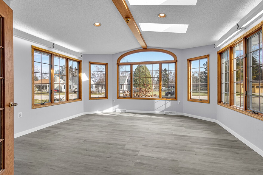 920 N 26th St, Sheboygan, WI à vendre - Photo intérieure - Image 3 de 13