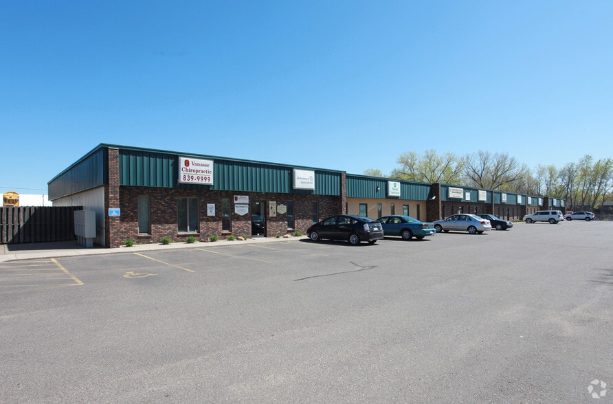 1225-1241 Menomonie St, Eau Claire, WI for sale - Primary Photo - Image 1 of 4