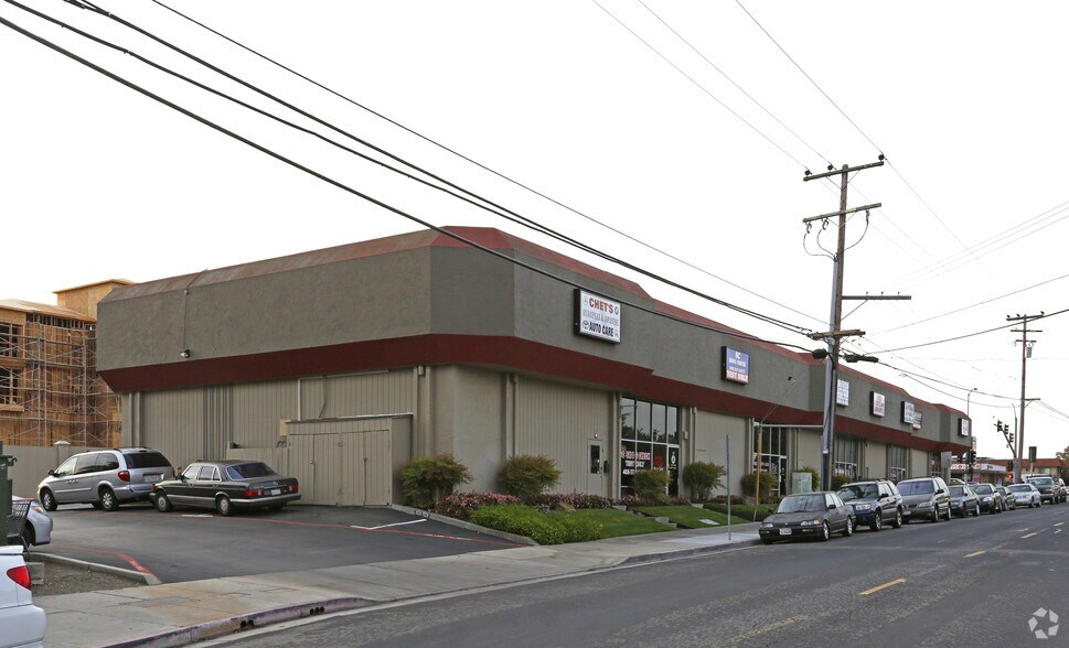 3295 El Camino Real, Santa Clara, CA à louer - Photo du bâtiment - Image 3 de 4