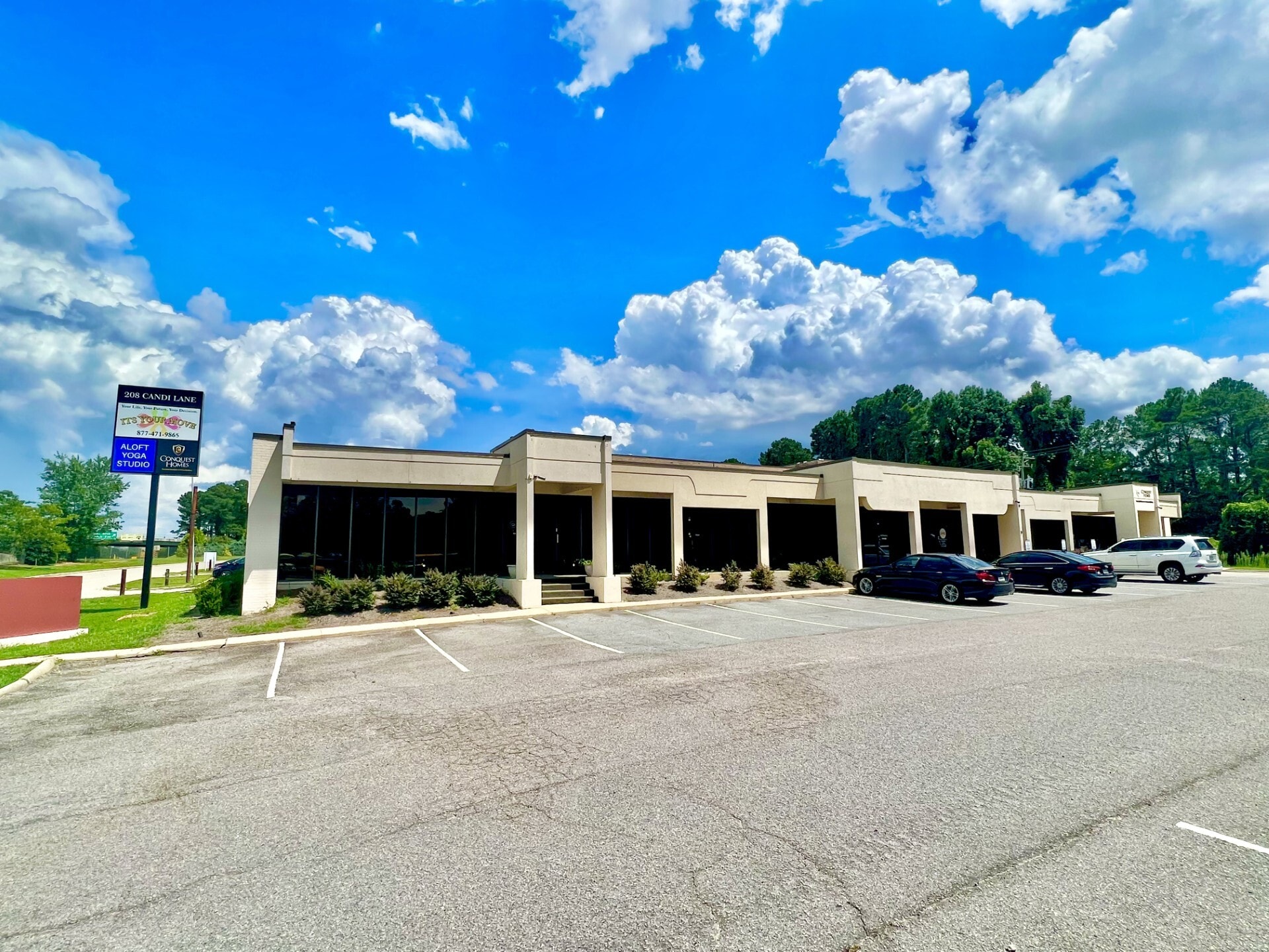 208 Candi Ln, Columbia, SC for lease Building Photo- Image 1 of 4