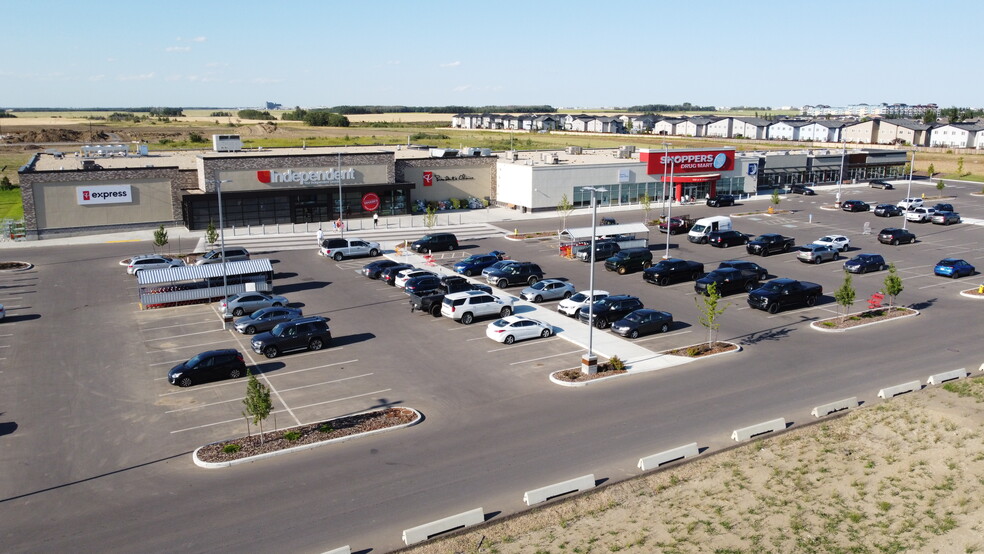 4900 69th St, Leduc, AB à louer - Photo du bâtiment - Image 1 de 10