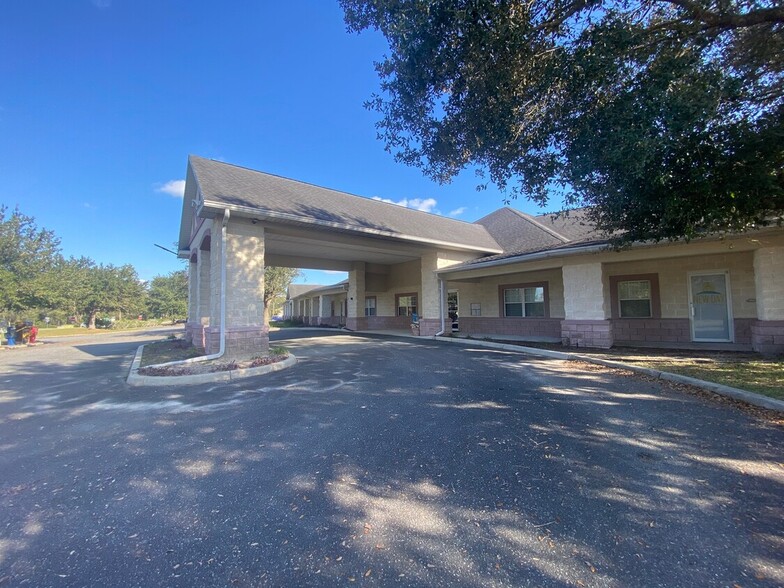 13793 SW 36th Avenue Rd, Ocala, FL for lease - Building Photo - Image 1 of 31