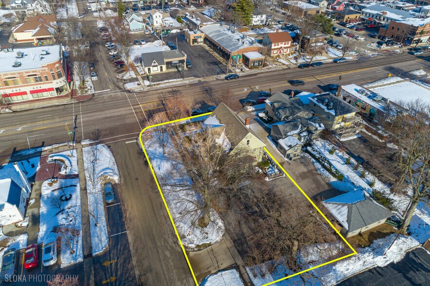 428 W State St, Geneva, IL à louer - Photo du bâtiment - Image 3 de 10