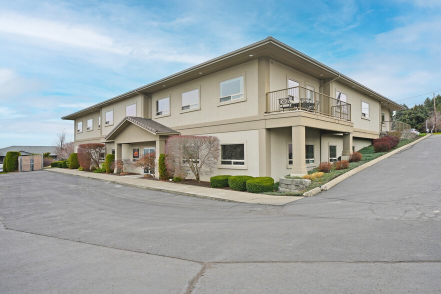 603 N 39th Ave, Yakima, WA à louer - Photo principale - Image 1 de 20