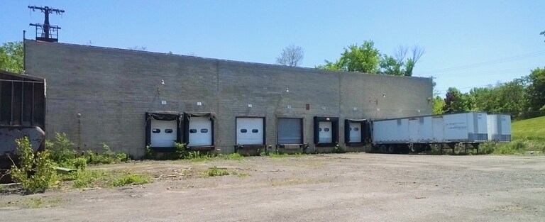 100 Fair St, Brockport, NY à vendre - Photo du bâtiment - Image 3 de 18