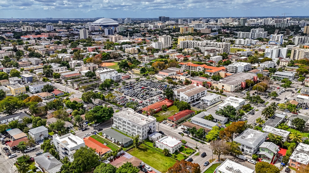 512 SW 6th Ave, Miami, FL à vendre - Aérien - Image 2 de 14