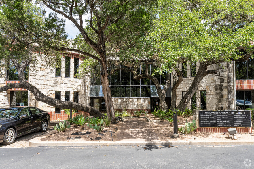 4807 Spicewood Springs Rd, Austin, TX à louer - Photo principale - Image 1 de 34