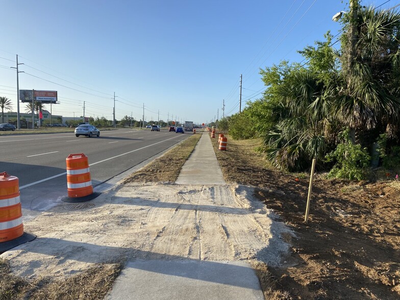 1403 US Highwway 27, Clermont, FL for lease - Primary Photo - Image 2 of 40