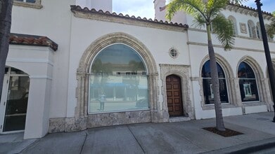 239 S County Rd, Palm Beach, FL for lease Interior Photo- Image 2 of 2