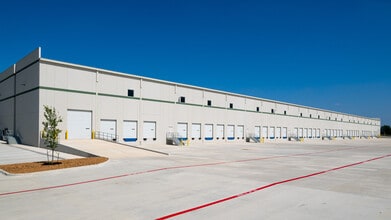 13644 Toepperwein Rd, Live Oak, TX for lease Building Photo- Image 1 of 5