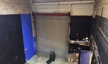 Justin Rd, London for lease Interior Photo- Image 1 of 6