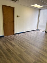 5350 E 46th St, Tulsa, OK for lease Interior Photo- Image 1 of 2