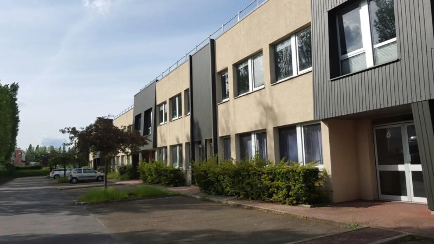 36 Rue Des Osiers, Coignières à louer Photo du bâtiment- Image 1 de 4