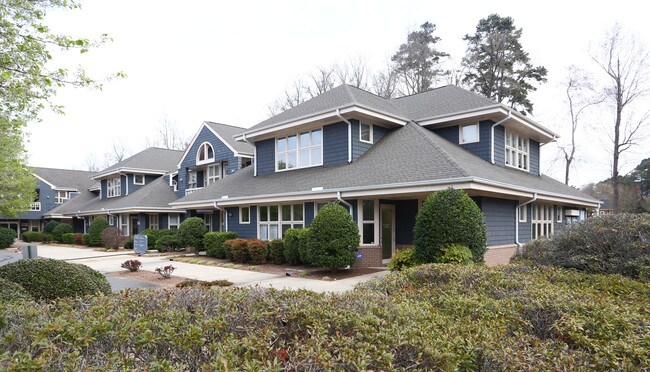 Plus de détails pour 3400 Croasdaile Dr, Durham, NC - Bureau à louer