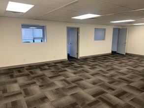 3678 W Oceanside Rd, Oceanside, NY for lease Interior Photo- Image 2 of 2