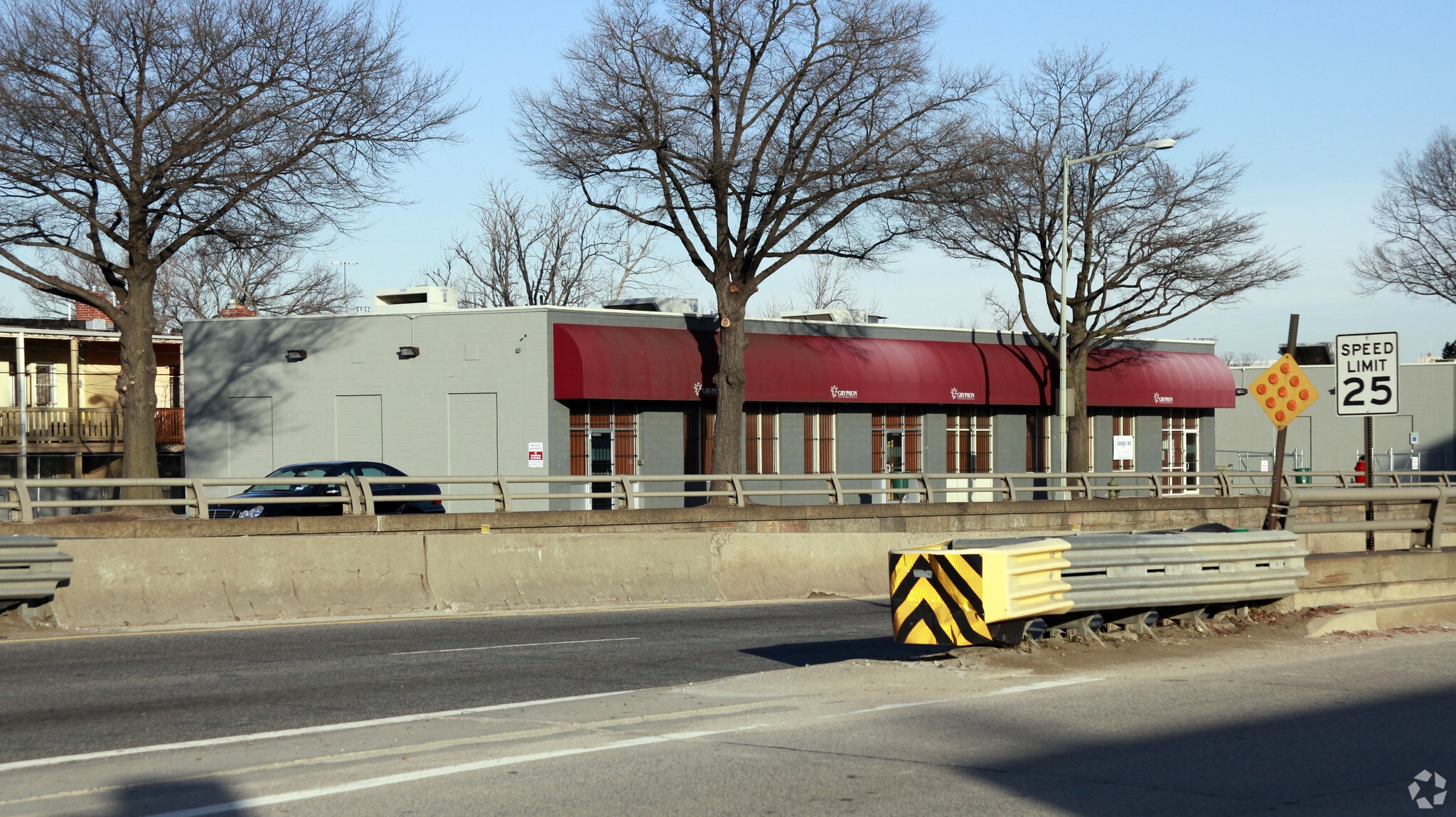 1215 S Capitol St SW, Washington, DC for lease Primary Photo- Image 1 of 3