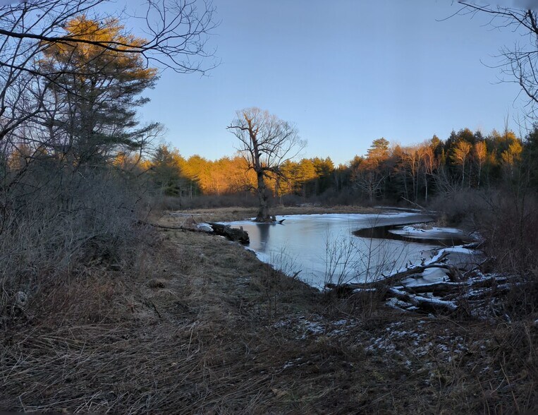 Lot 0 Riverside Dr, Augusta, ME à louer - Photo du bâtiment - Image 1 de 5