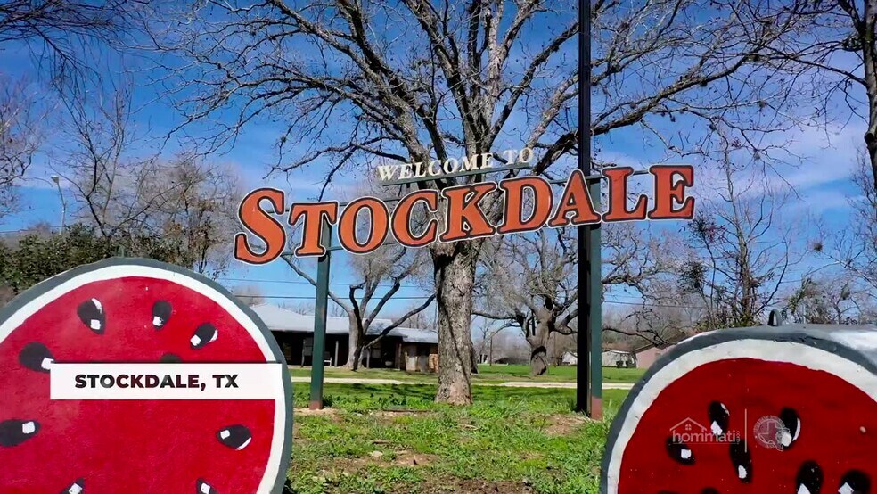 195 Business Park Ave, Stockdale, TX à vendre - Vidéo aérienne - Image 2 de 30